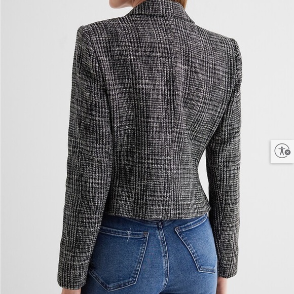 Express Black and White Textured Blazer - Picture 2 of 6